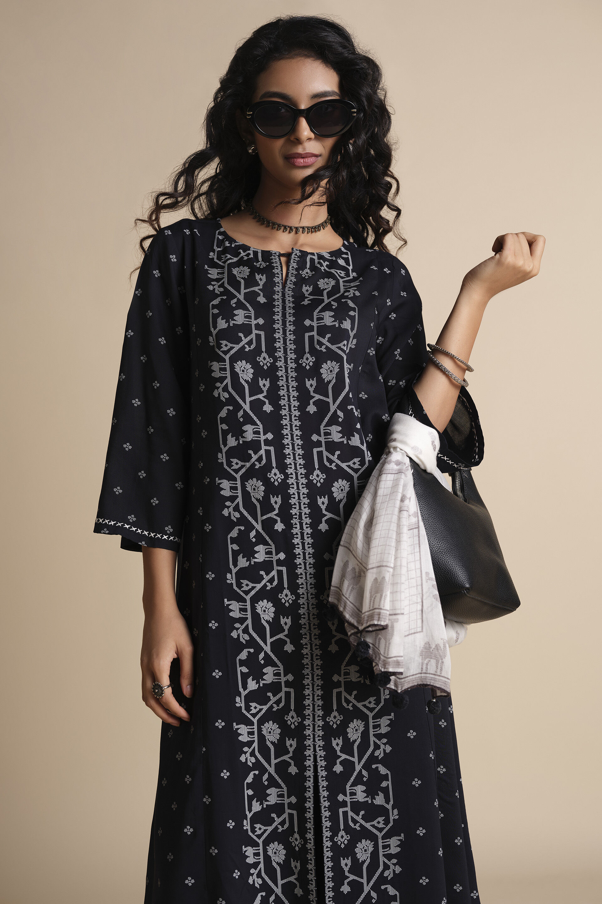 Mann Bhave Kurta, Black, image 2